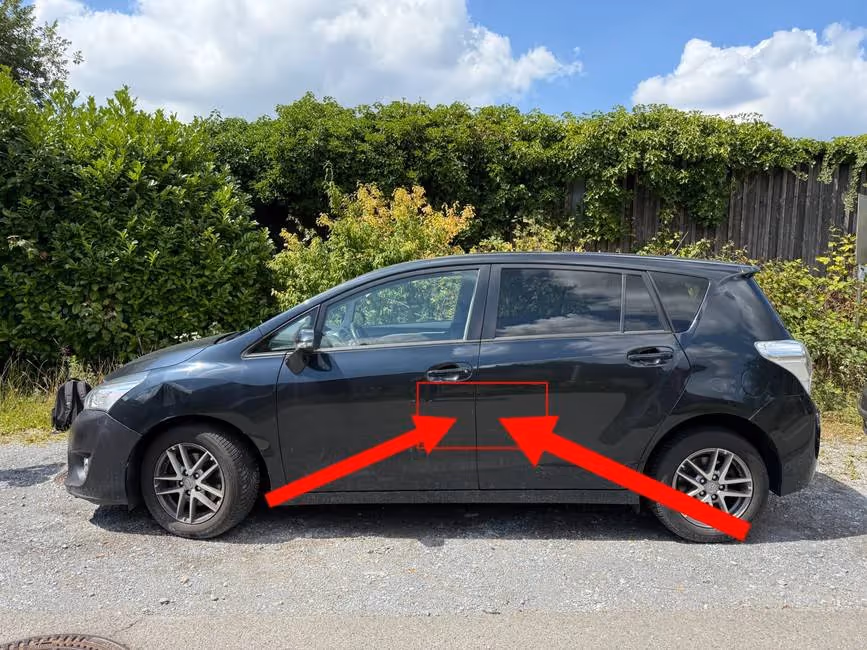 Toyota Verso, Haftpflichtschaden · wirtschaftlicher Totalschaden: Gesamtansicht