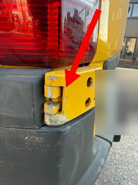 Mercedes Sprinter — Schadenbild aus dem Gutachten — Bild 3 von 4